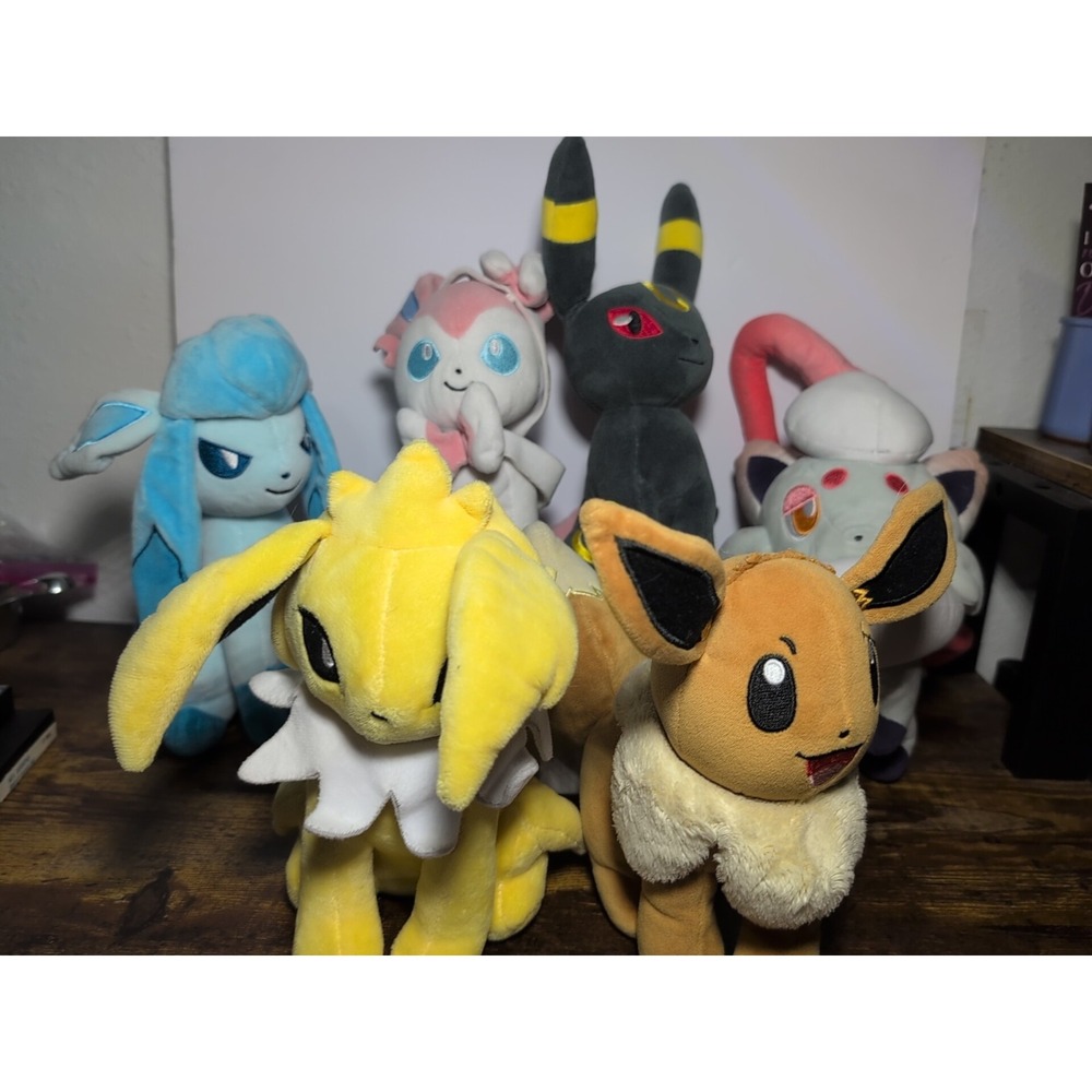 Lot Of 6 Pokémon Center Plush Lot Eve Glaceon Umbreon Sylvean Jolteon Hisuian Z
